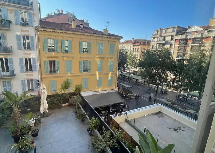 Au Centre De Apartman Nizza