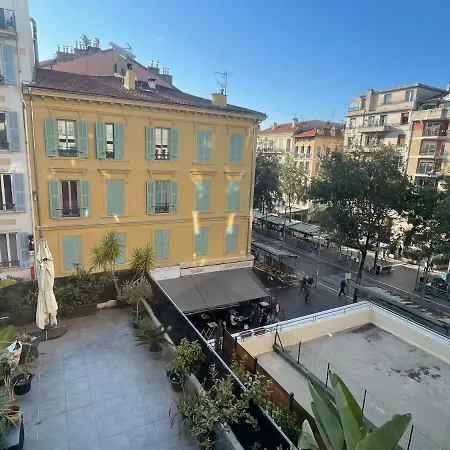 Au Centre De Apartman Nizza